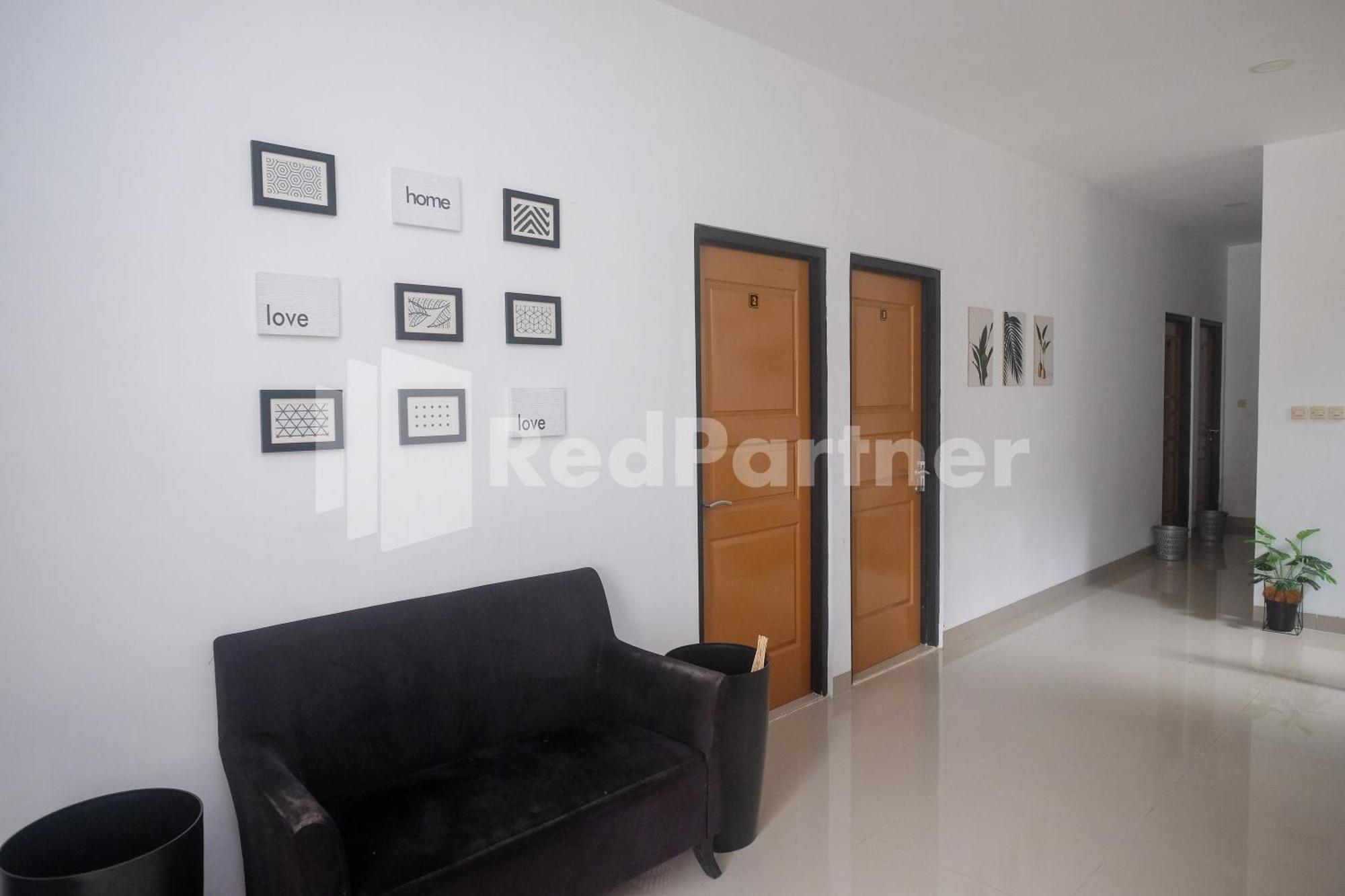 Rumah Daun Timoho Yogyakarta Redpartner Exterior photo